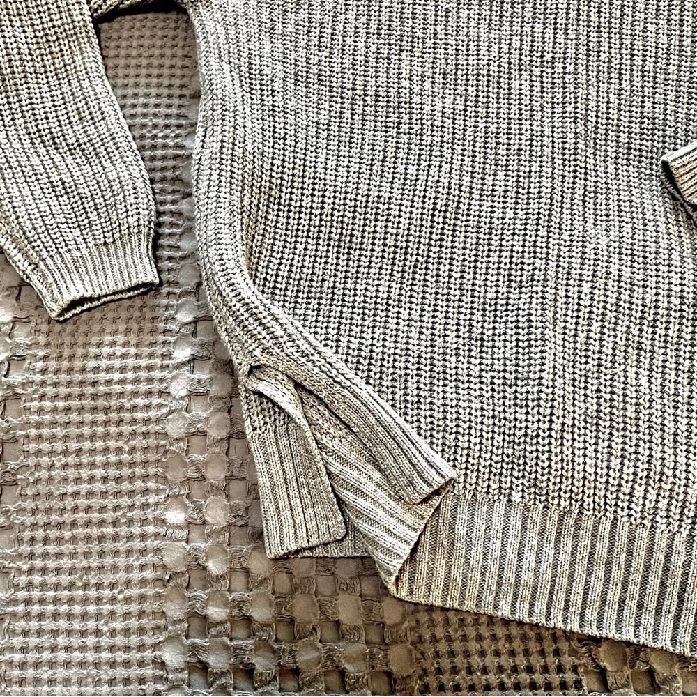 Grey Sweater - Picture 3 of 3